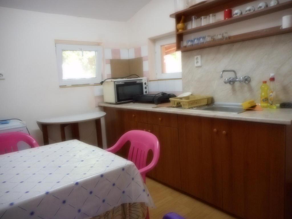 Двухместный (Двухместный номер с 1 кроватью и собственной ванной комнатой) гостевого дома Guest House Borisov, Шабла