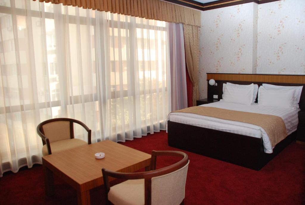 Двухместный (Стандартный двухместный номер с 1 кроватью) отеля Alp Inn, Баку