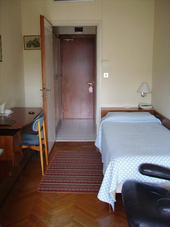 Одноместный (Одноместный номер) отеля Hotel Broglia, Сирмионе