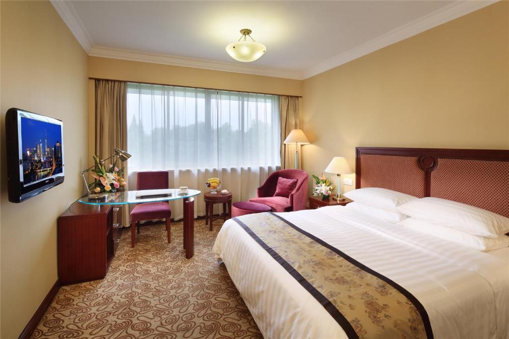Двухместный (Стандартный двухместный номер с 1 кроватью или 2 отдельными кроватями) отеля Cypress Hotel Jin Jiang, Шанхай