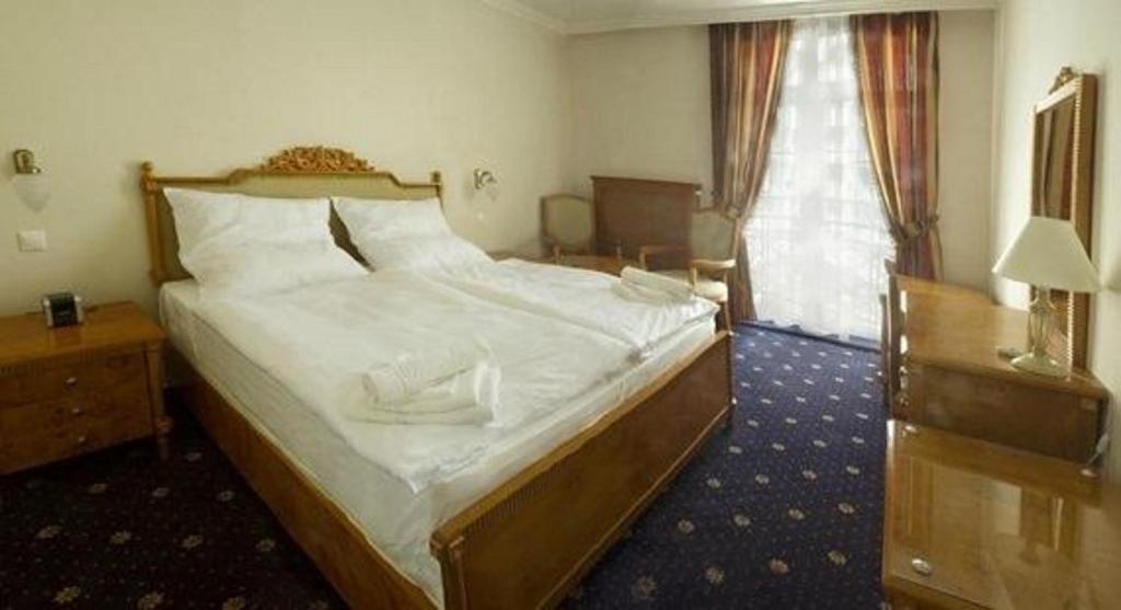 Сьюит (Полулюкс Делюкс (для 2 взрослых)) отеля Luxury Garni Hotel Brix, Братислава