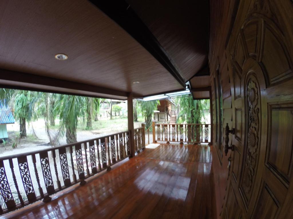 Номер (Улучшенный коттедж B), Khao Sok Palmview Resort