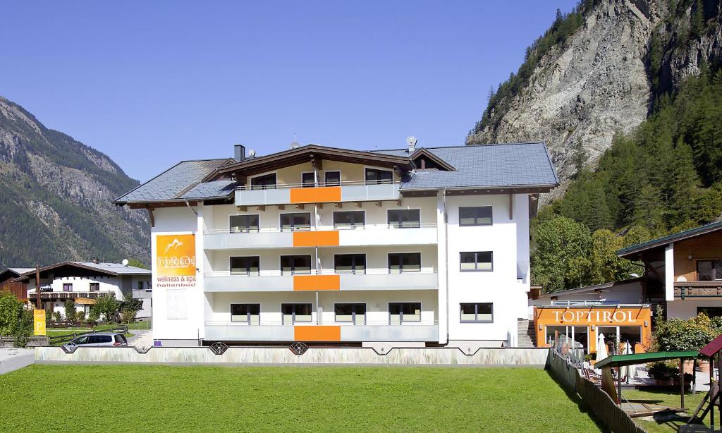 Top Tirol Appartement, Ленгенфельд