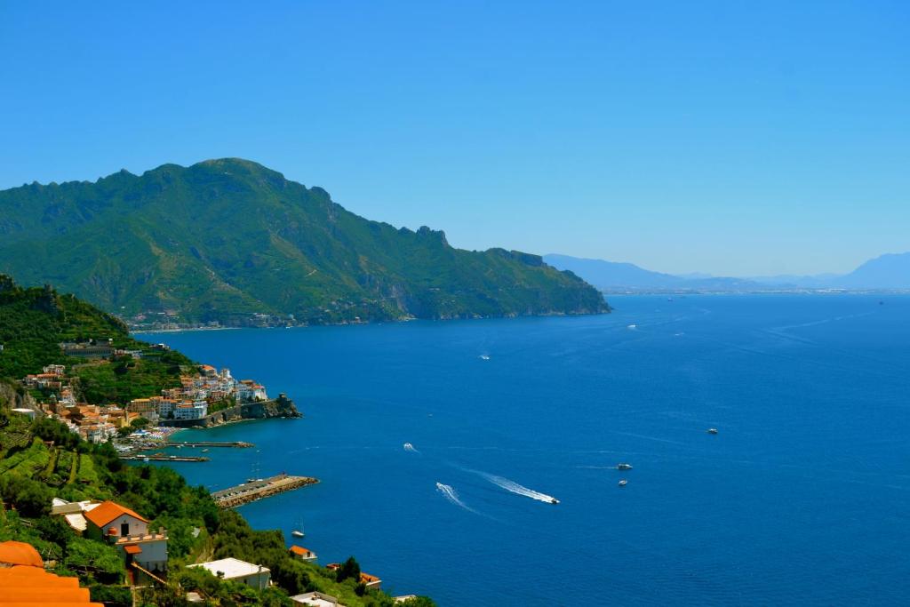 Трехместный (Полулюкс с террасой, вид на море), Hotel Villa Felice Relais