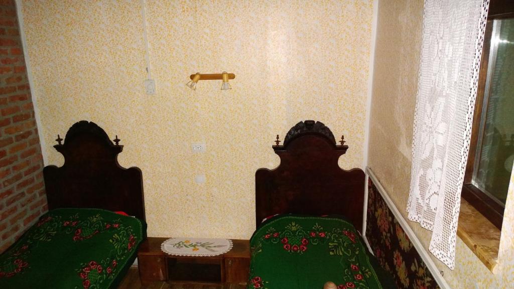 Двухместный (Небольшой двухместный номер с 1 кроватью или 2 отдельными кроватями) загородного отеля Brkin salaš, Ченей