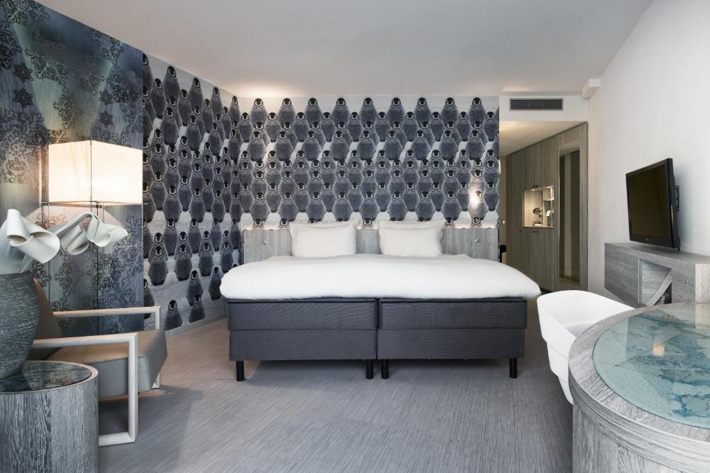 Двухместный (Номер City XL с 2 отдельными кроватями) отеля Mainport Design Hotel, Роттердам