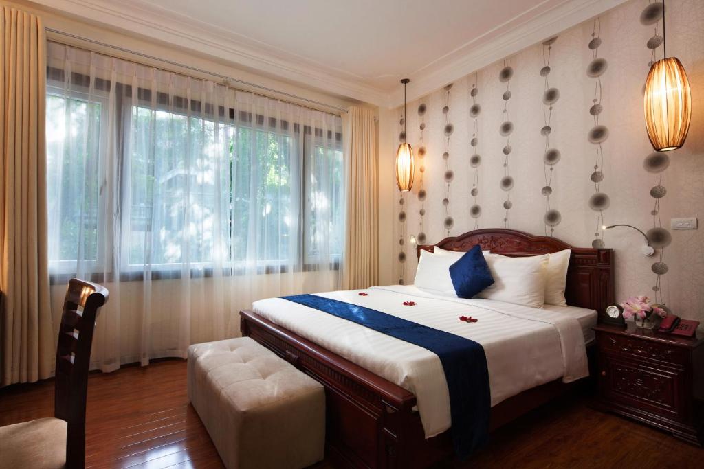 Двухместный (Двухместный номер Делюкс с 1 кроватью и видом на город) отеля Hanoi Golden Moon Hotel, Ханой