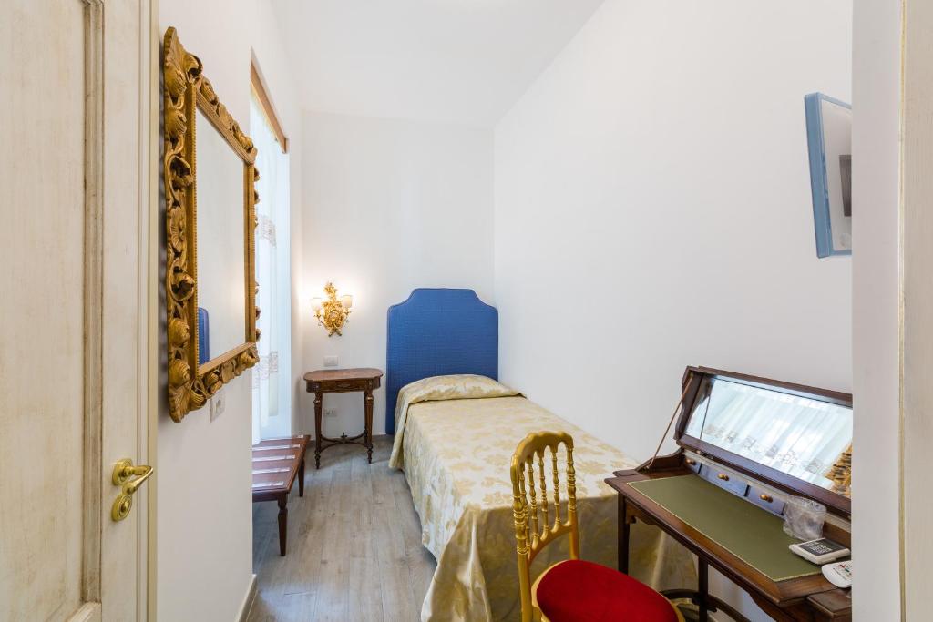 Одноместный (Классический одноместный номер с душем) гостевого дома Bed & Breakfast Relais San Giacomo, Майори