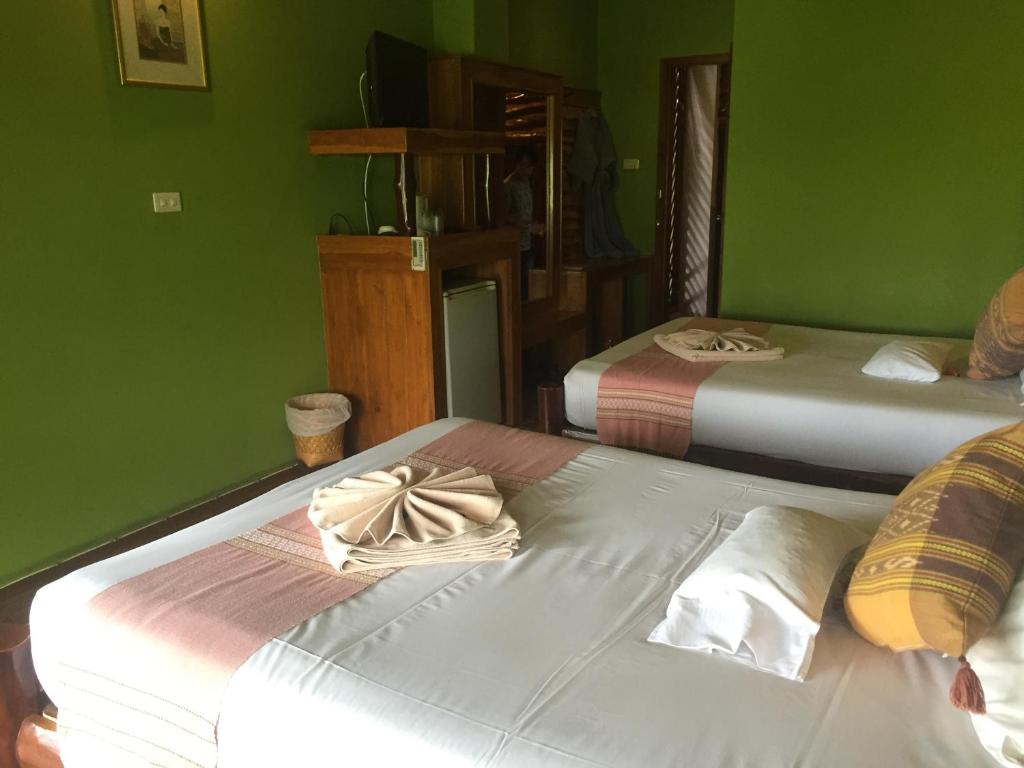 Двухместный (Улучшенный двухместный номер с 1 кроватью или 2 отдельными кроватями) отеля Phu Pha Nam Resort, Лей