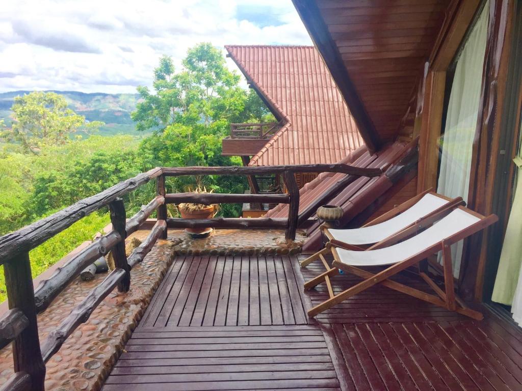 Сьюит (Люкс с видом на горы), Отель Phu Pha Nam Resort