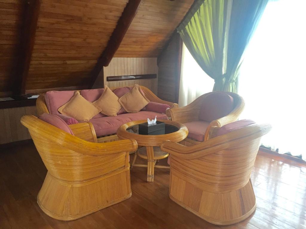 Сьюит (Люкс с видом на горы), Отель Phu Pha Nam Resort