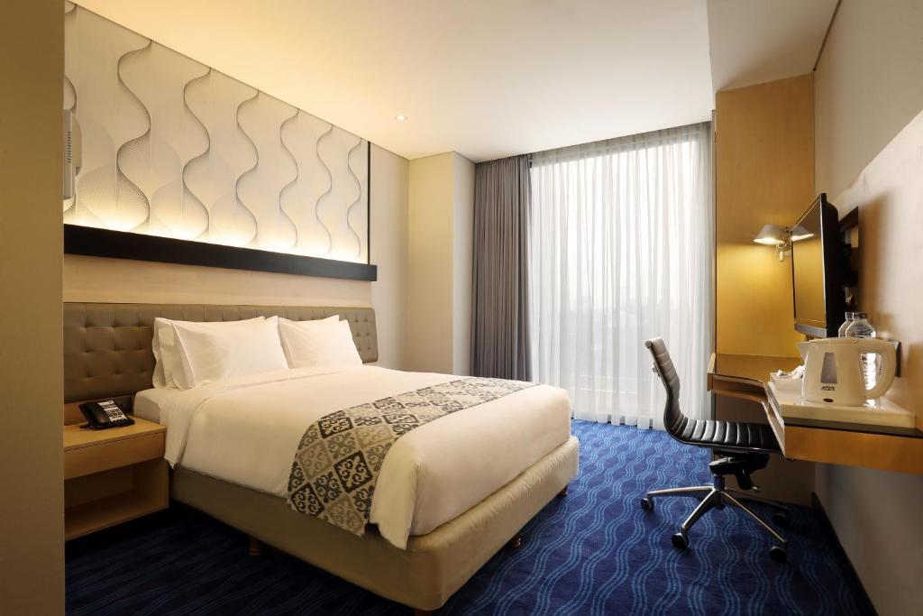 Двухместный (Стандартный номер с кроватью размера «queen-size» - Для некурящих) отеля Holiday Inn Express Jakarta Thamrin, Джакарта