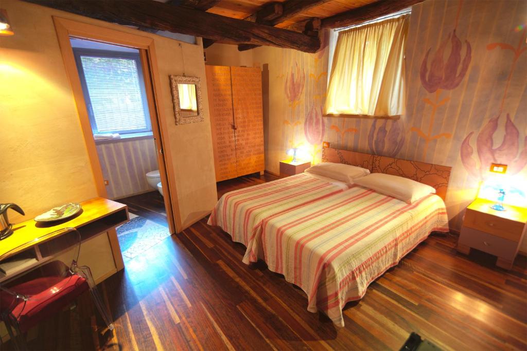 Двухместный (Стандартный двухместный номер с 1 кроватью или 2 отдельными кроватями) гостевого дома Dimora Le Nove Fate, Бергамо
