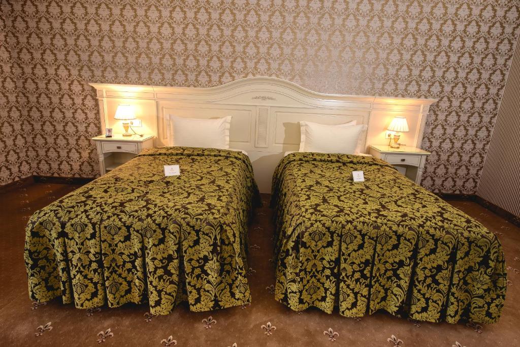 Двухместный (Стандартный двухместный номер с 2 отдельными кроватями) отеля Savoy, Кишинев