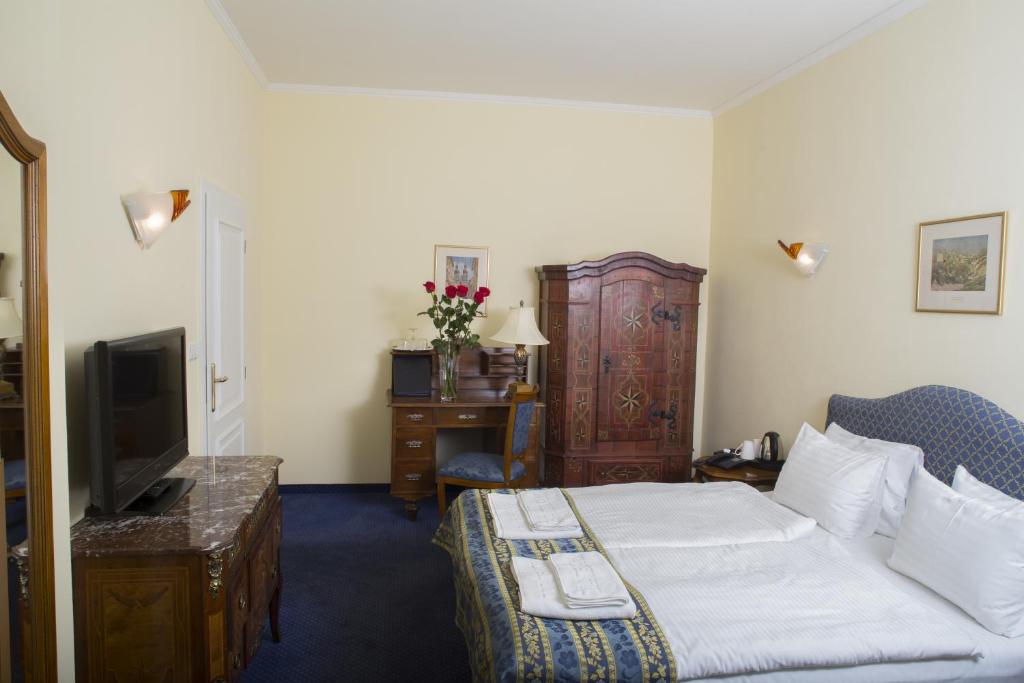 Двухместный (Двухместный номер с 1 кроватью или 2 отдельными кроватями) отеля Tyl, Прага