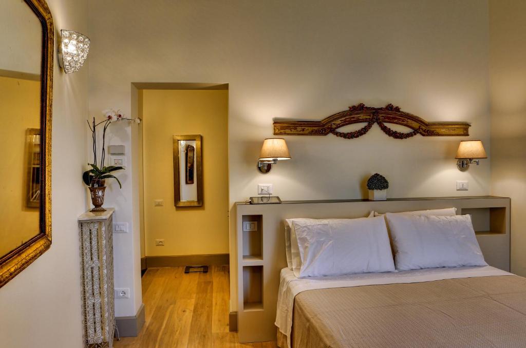 Двухместный (Улучшенный двухместный номер с 1 кроватью) гостевого дома Casa Sotgiu Guest House, Рим