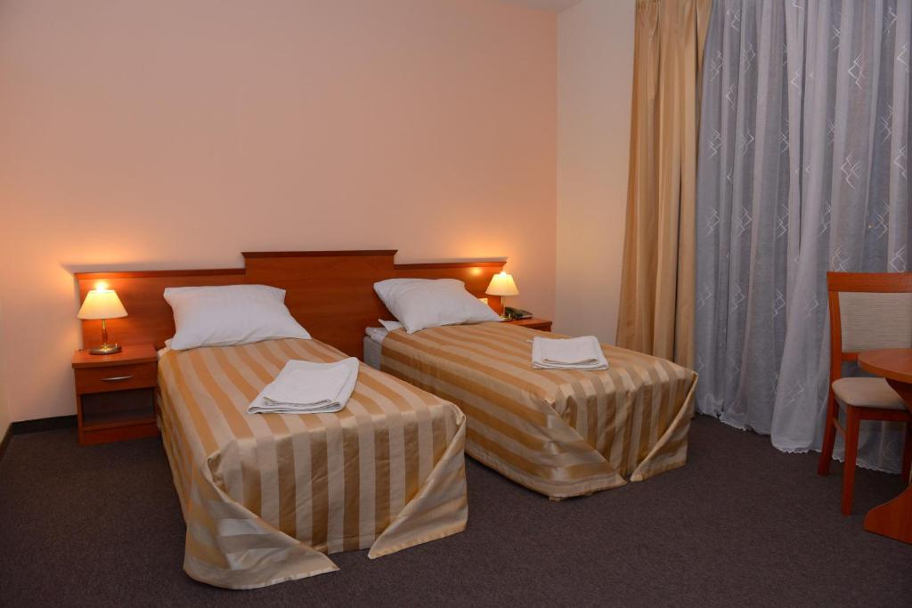 Двухместный (Двухместный номер с 1 кроватью или 2 отдельными кроватями) отеля Hotel Pod Dębami, Тересполь