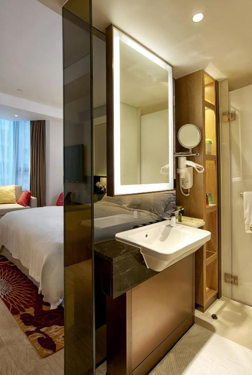 Двухместный (Wharney E-Plus with Double Bed), Wharney Guang Dong Hong Kong