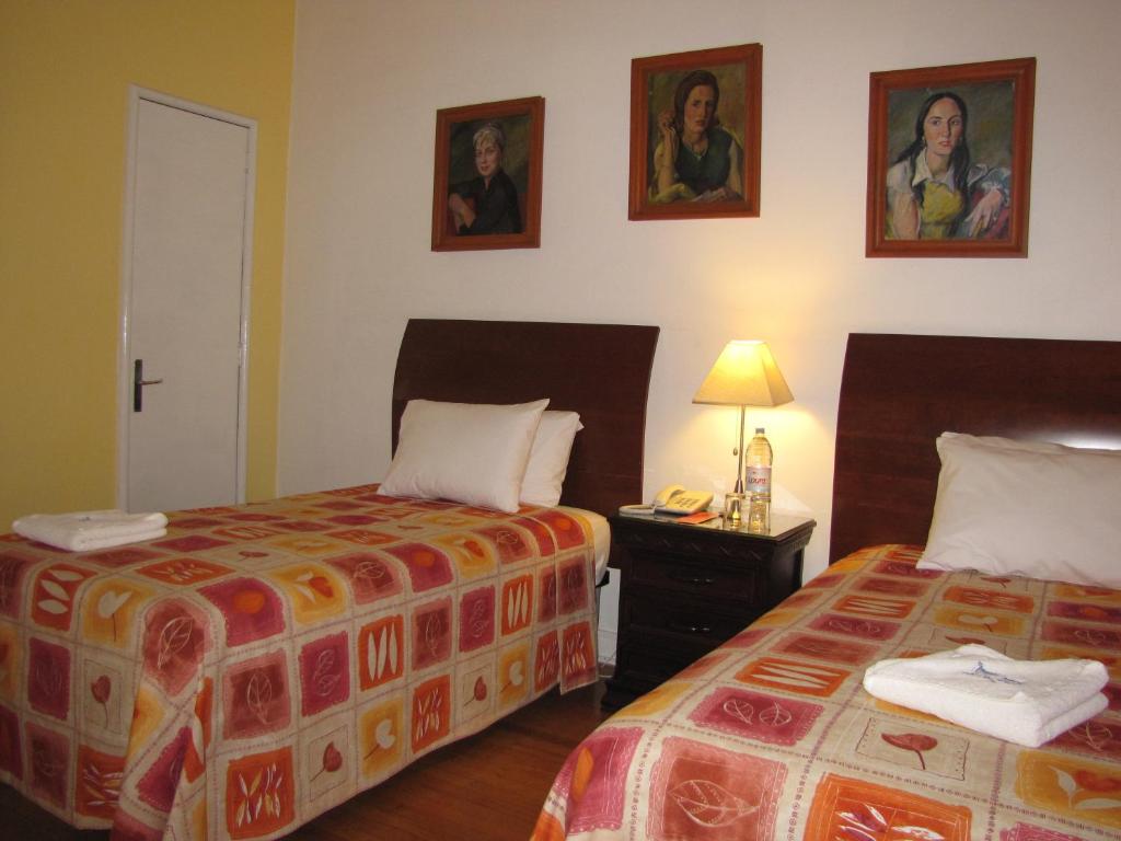 Двухместный (Стандартный двухместный номер с 1 кроватью) отеля Hotel Casa Gonzalez, Мехико