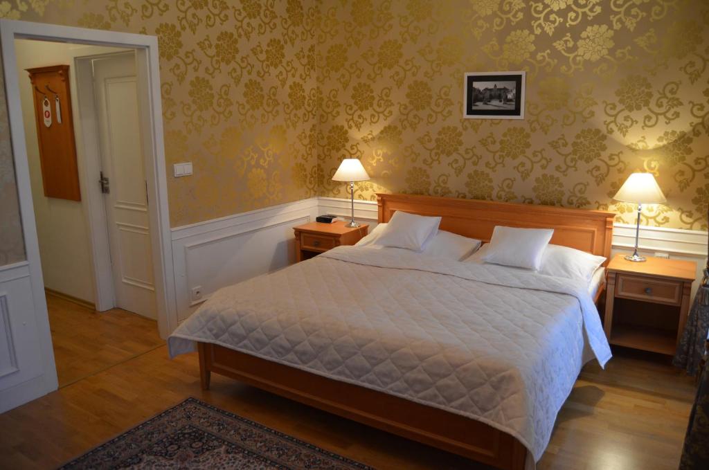 Двухместный (Двухместный номер с 1 кроватью или 2 отдельными кроватями) отеля Zamecky Hotel Lednice, Леднице