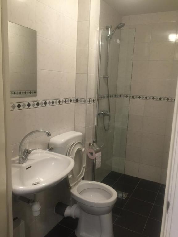 Семейный (Семейный номер), Budget Hotel De Witte Hoeck Amsterdam Wormerveer