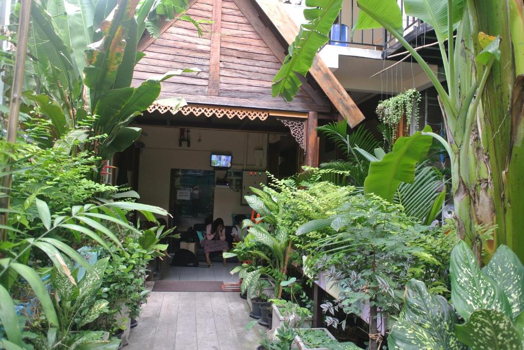 Семейный отель Eco House, Бангкок