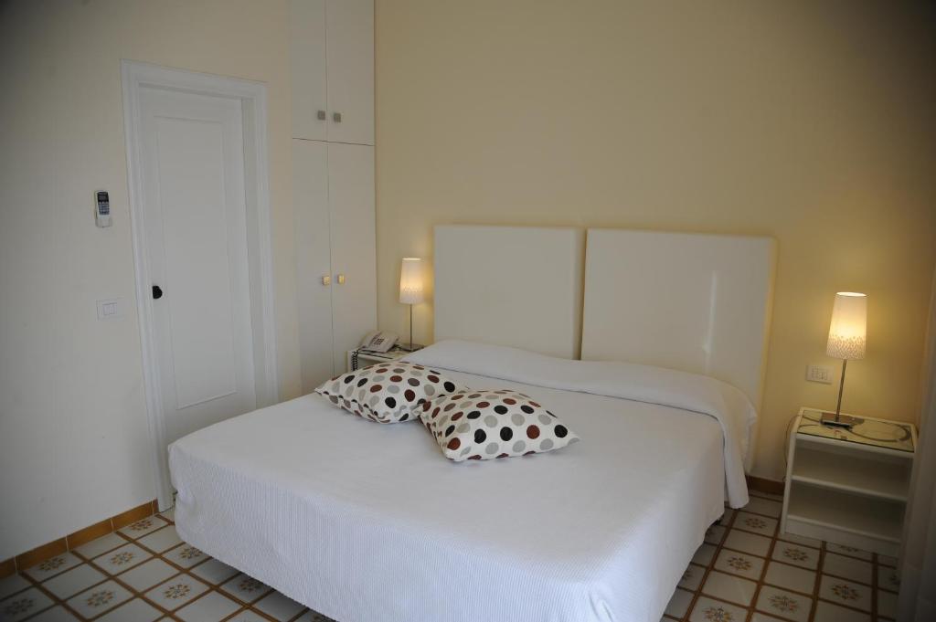 Двухместный (Двухместный номер с 1 кроватью) гостевого дома Via Capo Rooms, Сорренто