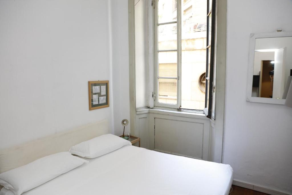 Двухместный (Двухместный номер с 1 кроватью и общей ванной комнатой) апарт-отеля ApArt Hotel Lupetta 5, Милан
