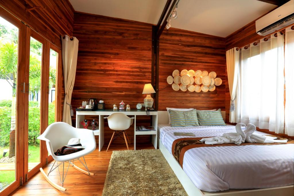 Двухместный (Двухместный номер Делюкс с 1 кроватью и видом на сад) курортного отеля Viangviman Luxury Resort, Krabi, Краби