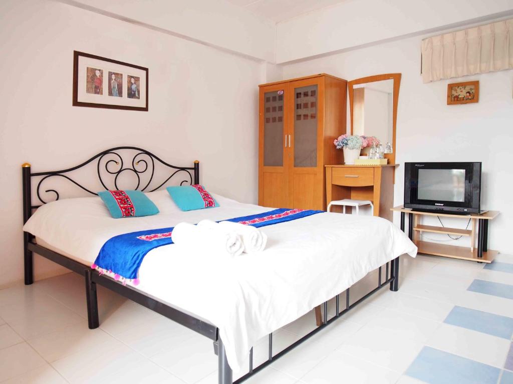 Двухместный (Стандартный двухместный номер с 1 кроватью и вентилятором) гостевого дома Thanapa Mansion (Donmuang Airport), Бангкок