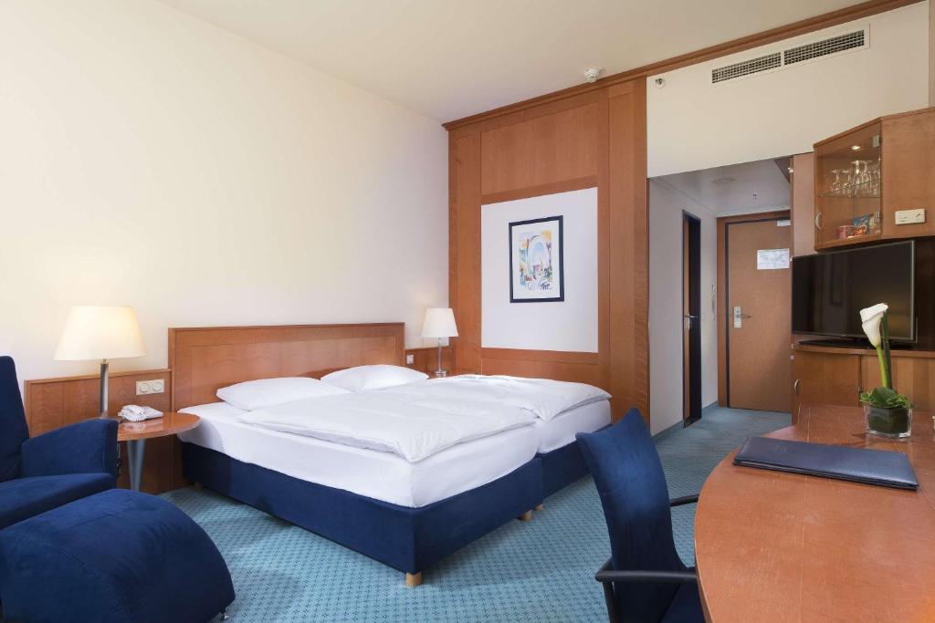 Двухместный (Классический двухместный номер с 1 кроватью) отеля Maritim Hotel Frankfurt, Франкфурт-на-Майне
