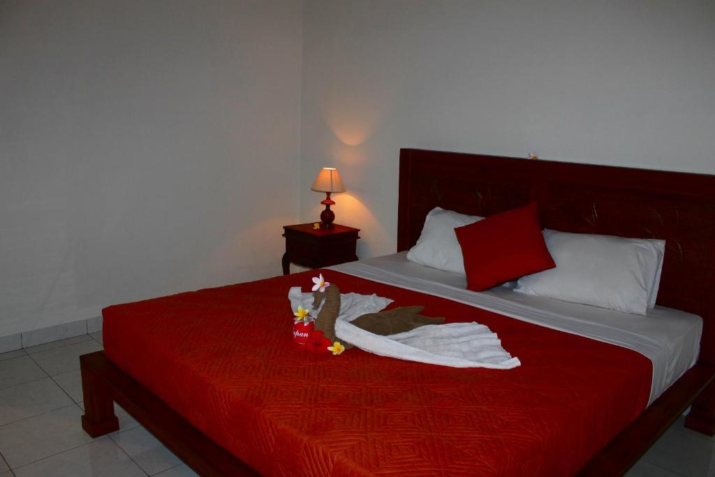 Двухместный (Улучшенный двухместный номер с 1 кроватью или 2 отдельными кроватями и видом на сад), Swan Inn