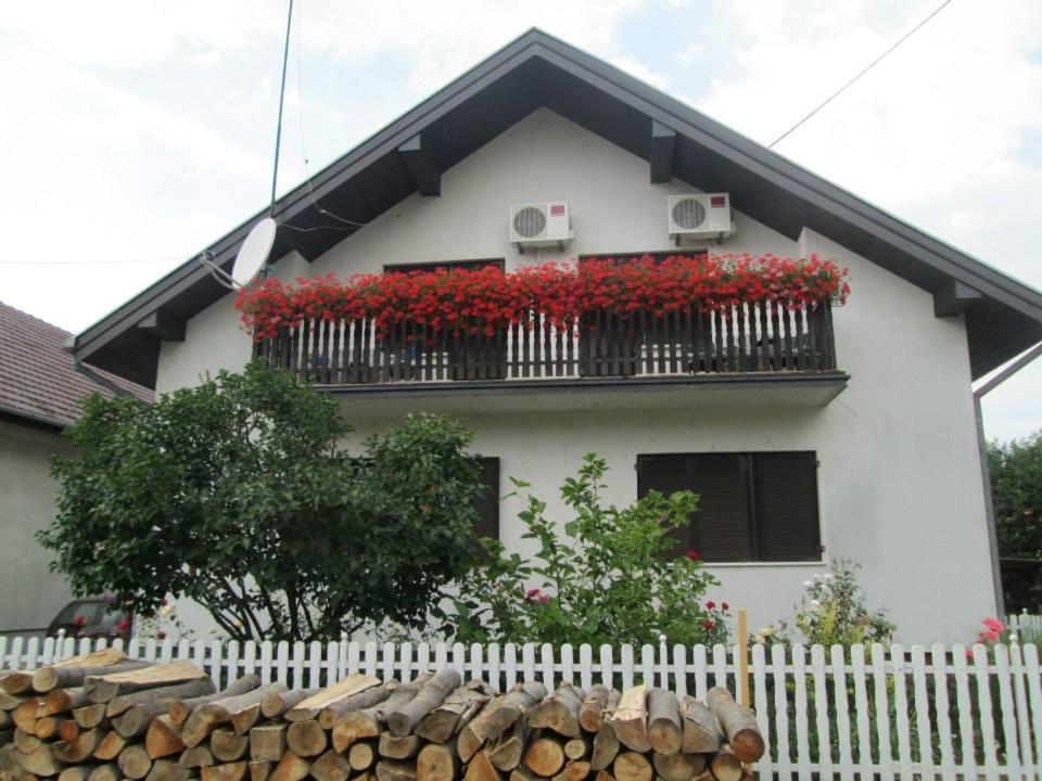 Гостевой дом Jelić Guest House, Билье
