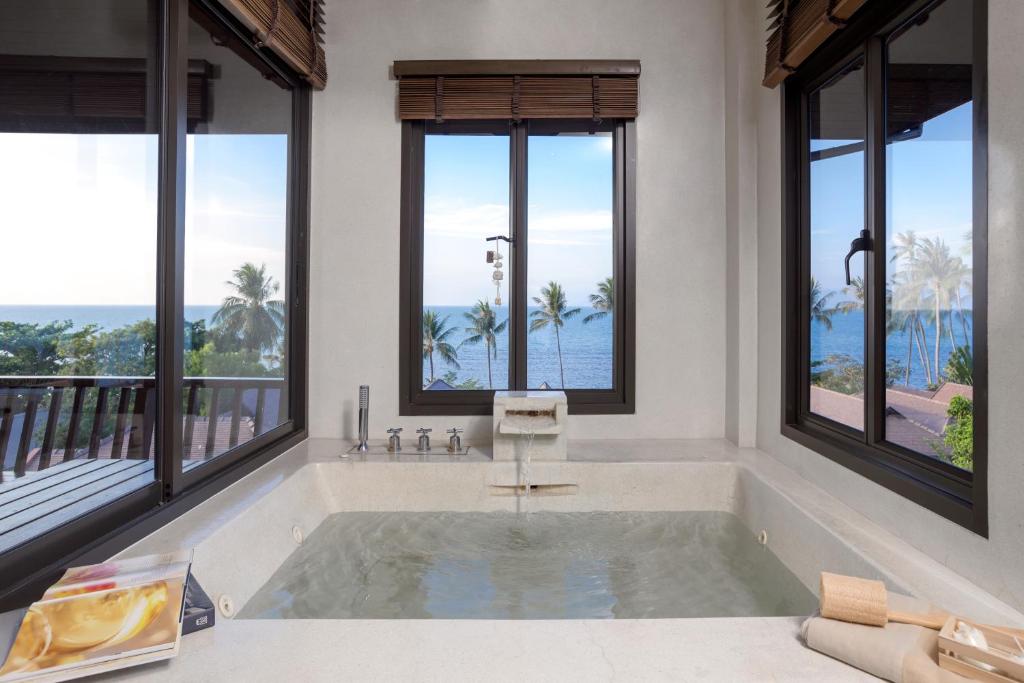 Сьюит (Люкс с 2 спальнями с видом на океан), The Sea Koh Samui Boutique Resort & Residences