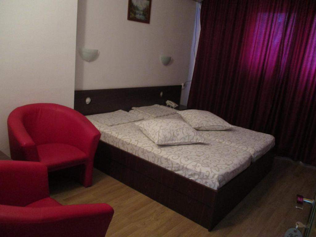 Двухместный (Двухместный номер с 2 отдельными кроватями) отеля Hotel Uranus, Бухарест