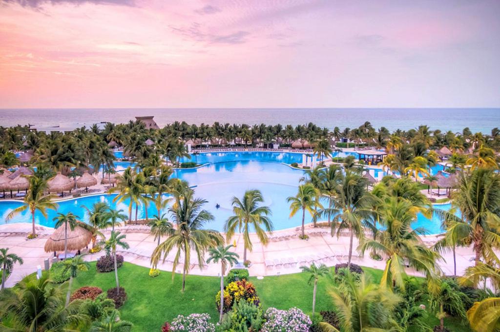 Suites At Mayan Resort And Spa Riviera Maya