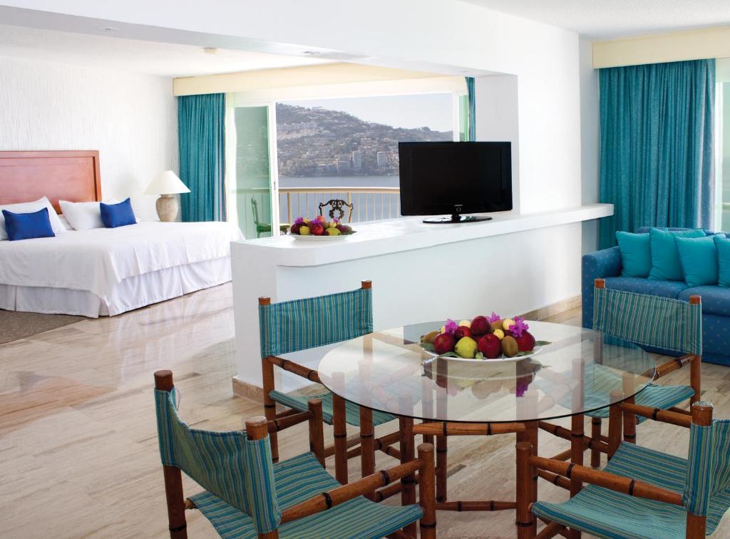 Сьюит (Master Suite.) курортного отеля Calinda Beach Acapulco, Акапулько-де-Хуарес
