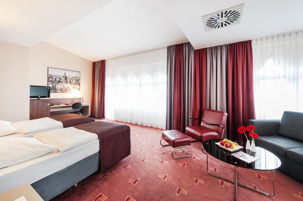 Двухместный (Двухместный номер Делюкс с 1 кроватью), AZIMUT Hotel Cologne City Center