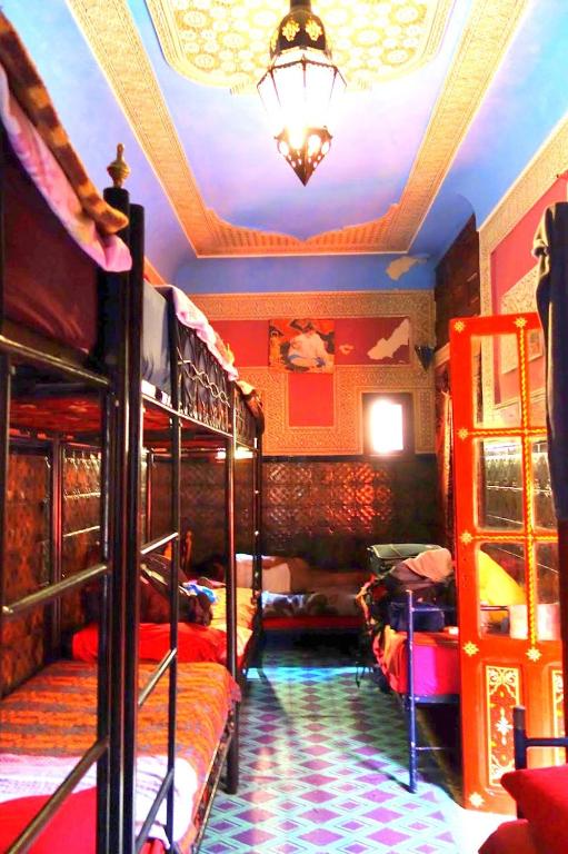 Номер (Односпальная кровать в общем номере с 4 кроватями), Hostel Marrakech Rouge