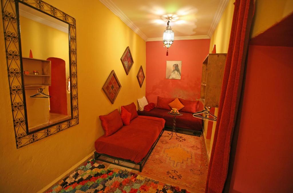 Трехместный (Трехместный номер эконом-класса), Riad N10