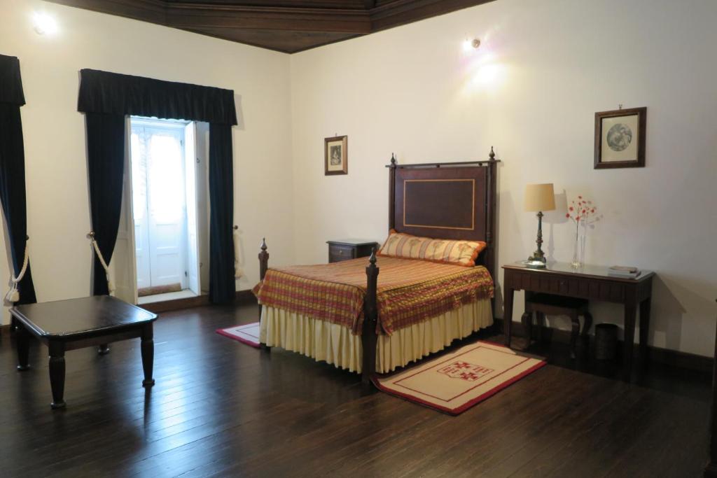 Двухместный (Двухместный номер с 1 кроватью) гостевого дома Solar de Santa Maria, Браганса