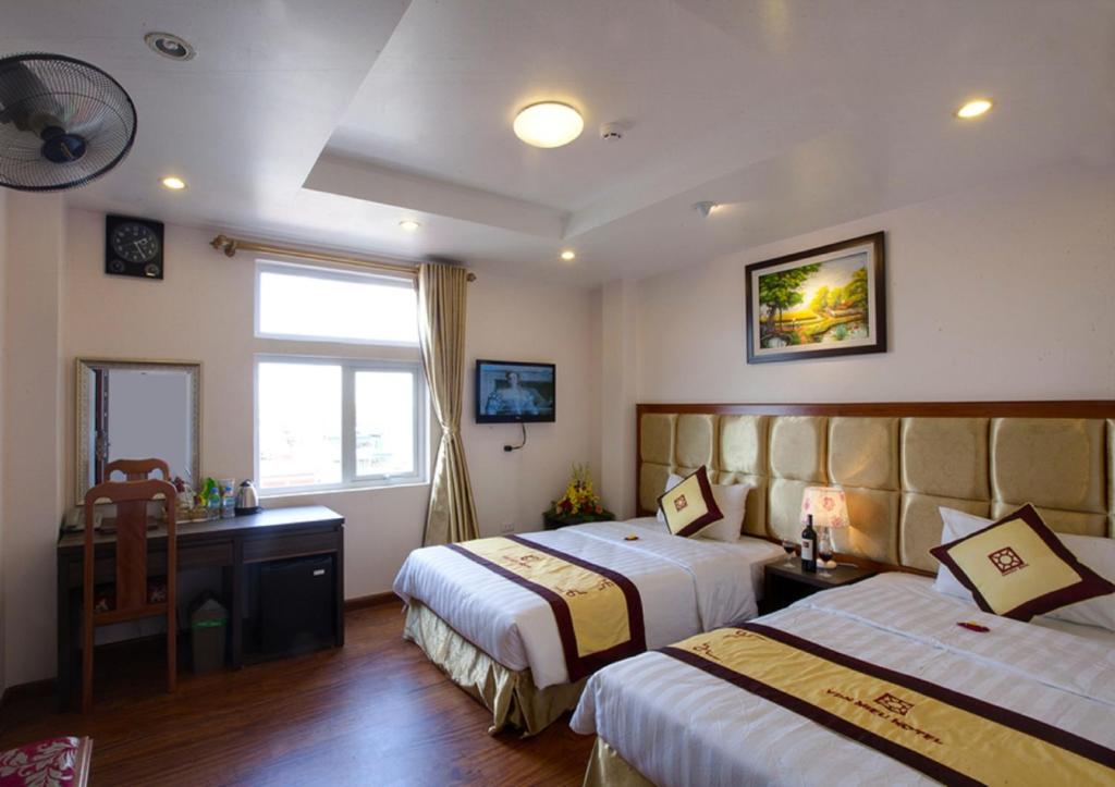 Двухместный (Двухместный номер Делюкс с 1 кроватью или 2 отдельными кроватями) отеля Van Mieu 2 Hotel, Ханой