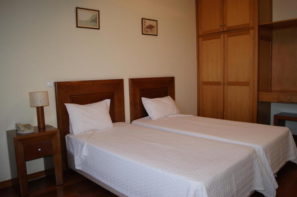 Двухместный (Двухместный номер c 1 кроватью или 2 отдельными кроватями без вида на море) отеля Hotel Costa Linda, Порту-да-Круш