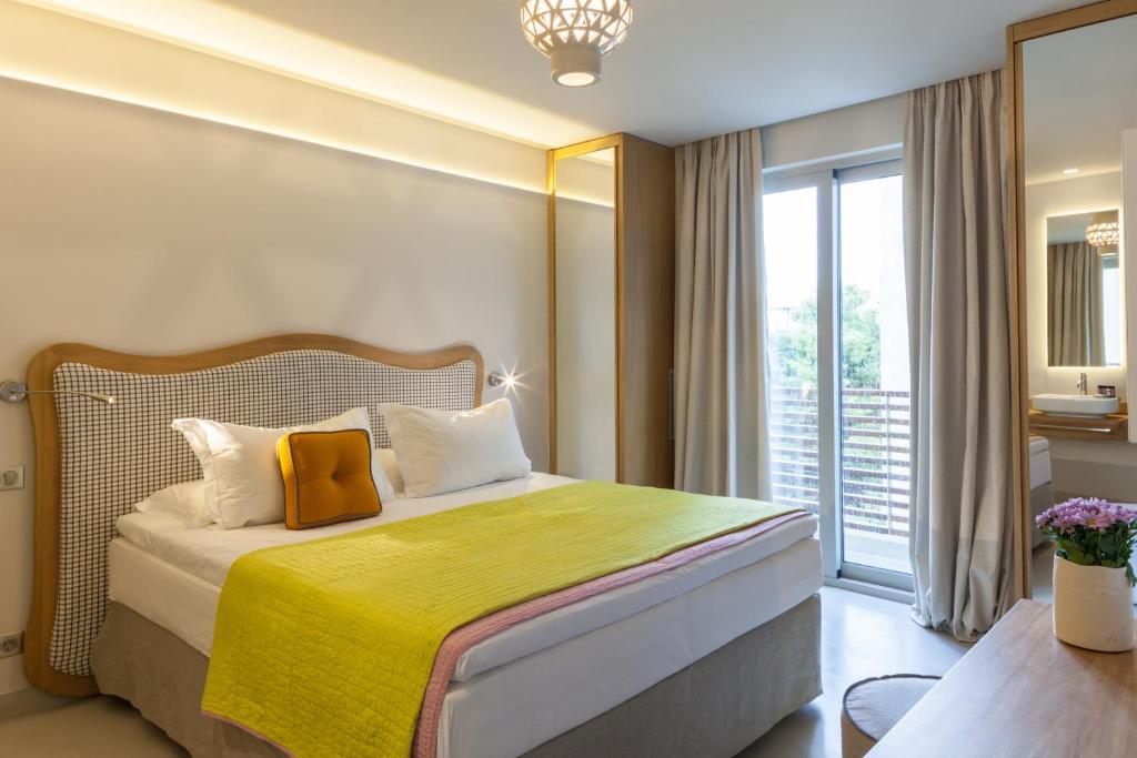 Двухместный (Двухместный номер с 1 кроватью или 2 отдельными кроватями) отеля Coco-Mat Hotel Nafsika, Афины