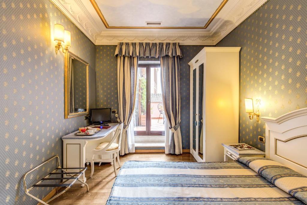 Сьюит (Полулюкс с террасой), Hotel La Lumiere Di Piazza Di Spagna