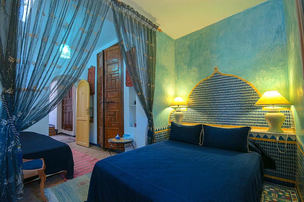 Трехместный (Номер Chambre Bleu) отеля Dar El Mouhit, Сейл