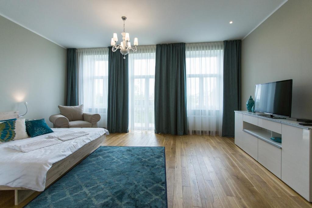 Апартаменты (Апартаменты с 2 спальнями и балконом), Riga Lux Apartments - Ernesta