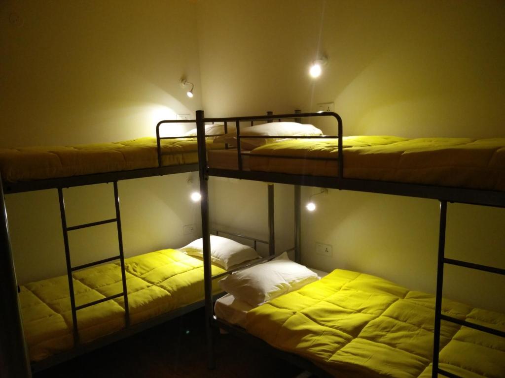 Номер (Кровать в общем номере для мужчин и женщин с 10 кроватями), Joey's Hostel