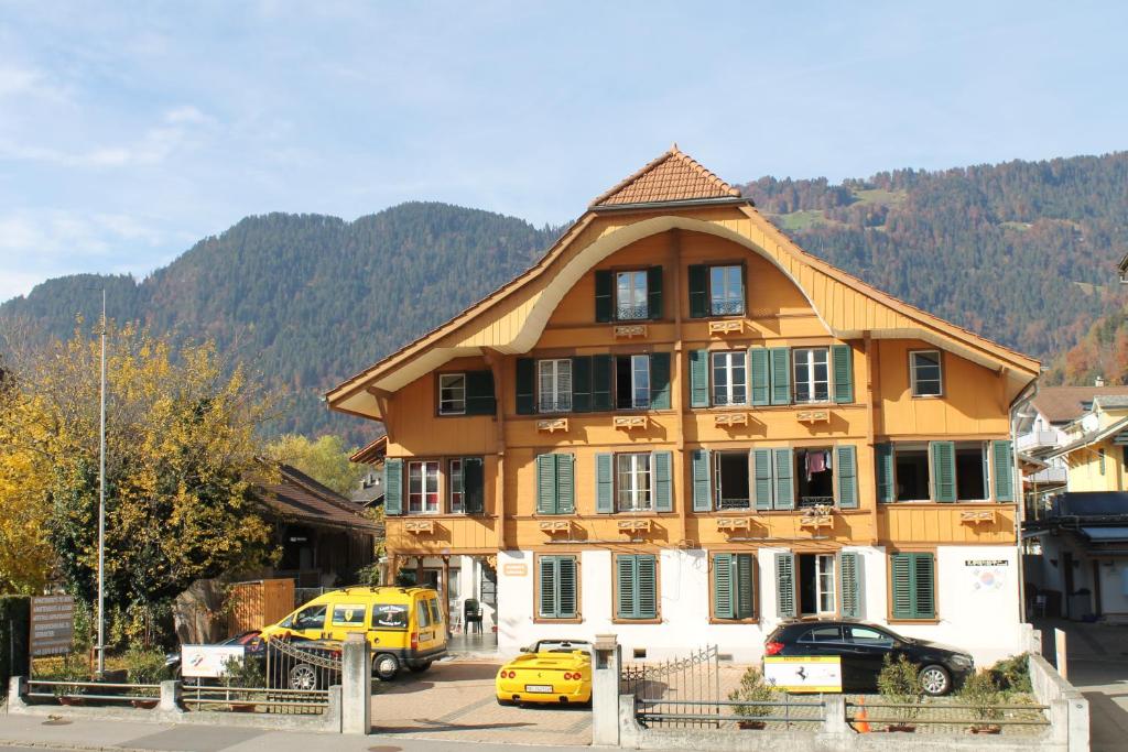 Апартаменты Residence Jungfrau, Интерлакен