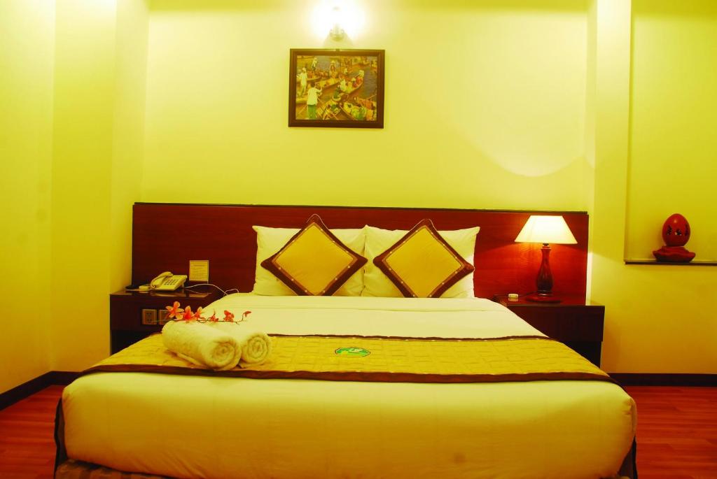 Двухместный (Двухместный номер Делюкс с 1 кроватью или 2 отдельными кроватями) отеля Hau Giang Hotel, Кантхо
